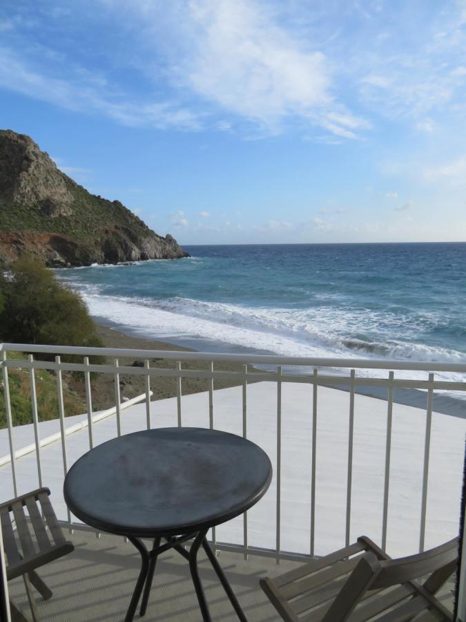 Voula Beach Lentas Luaran gambar